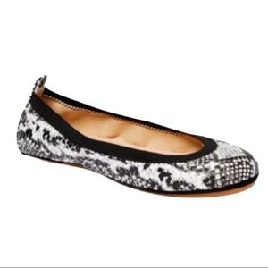 Women’s Black and White Snake Ballet Flats NWT - Sz 7